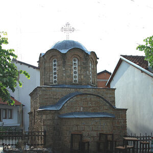 Поглед на цркву са истока