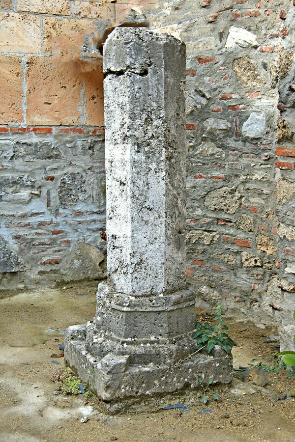 Southeastern Column