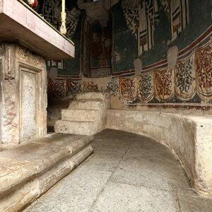 Altar table, the masoned seats and sokl zone of altar apse