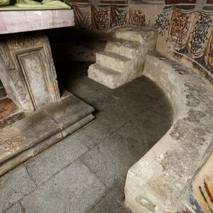 Altar table, the masoned seats and sokl zone of altar apse