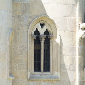Прозор на цркви 12