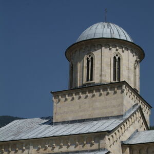 Decani 8