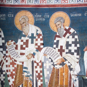 Служба архијереја: Св. Игњатије Богоносац (лево) и Св. Тарасије (десно)