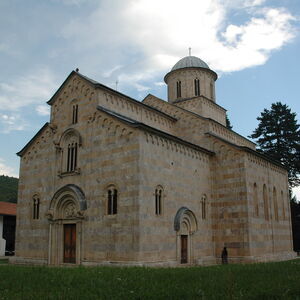 Decani 25