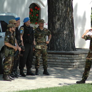 KFOR Police visiting the monastery 4