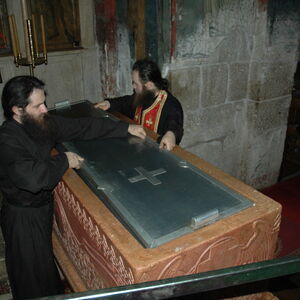 Honoring the holy relics of Stefan of Decani 9