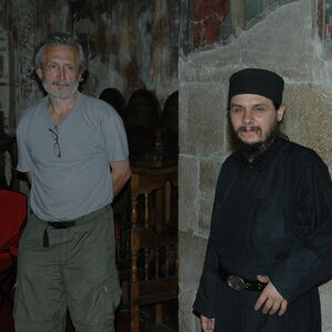 Меда и монах Дамаскин