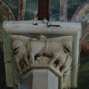 Lions at the narthex column capital 2