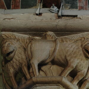 Lions at the narthex column capital 3