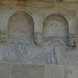 Frieze Decorations 15