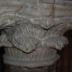 Nave column capital 1