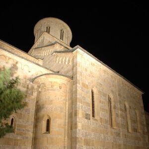 Decani at night 2