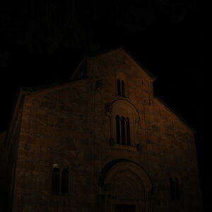 Decani at night 5