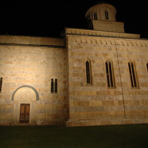 Decani at night 45