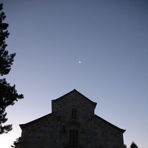 Decani at dusk 1