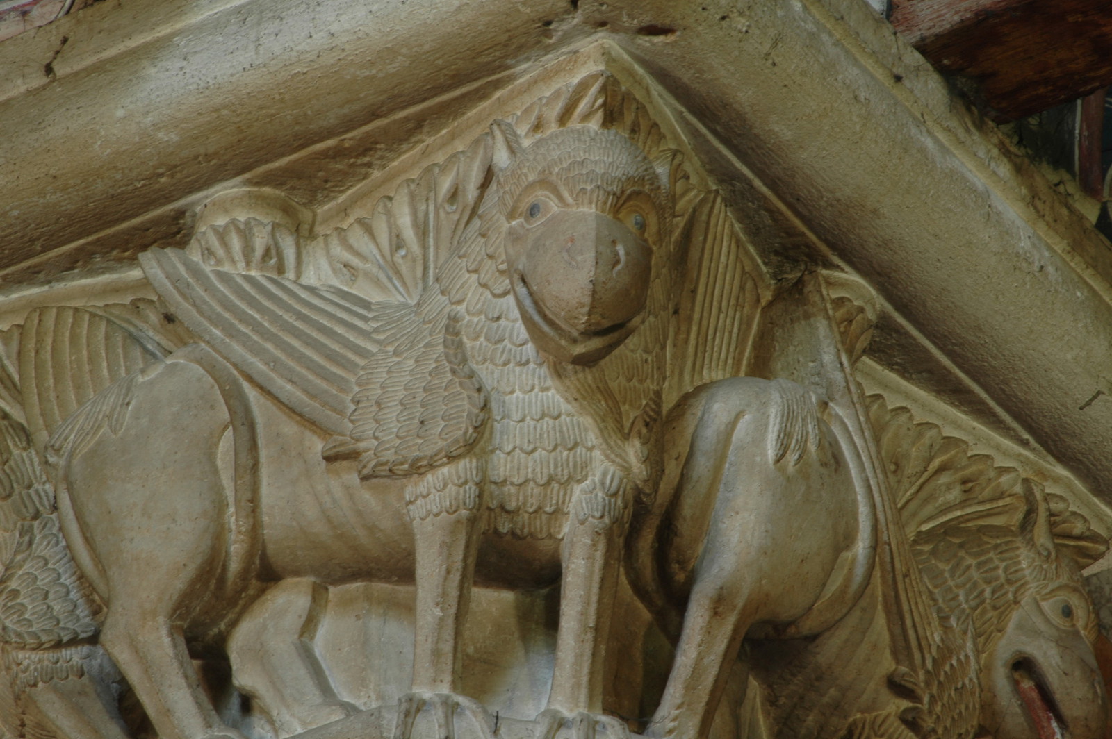 Griffins at the narthex column capital 2