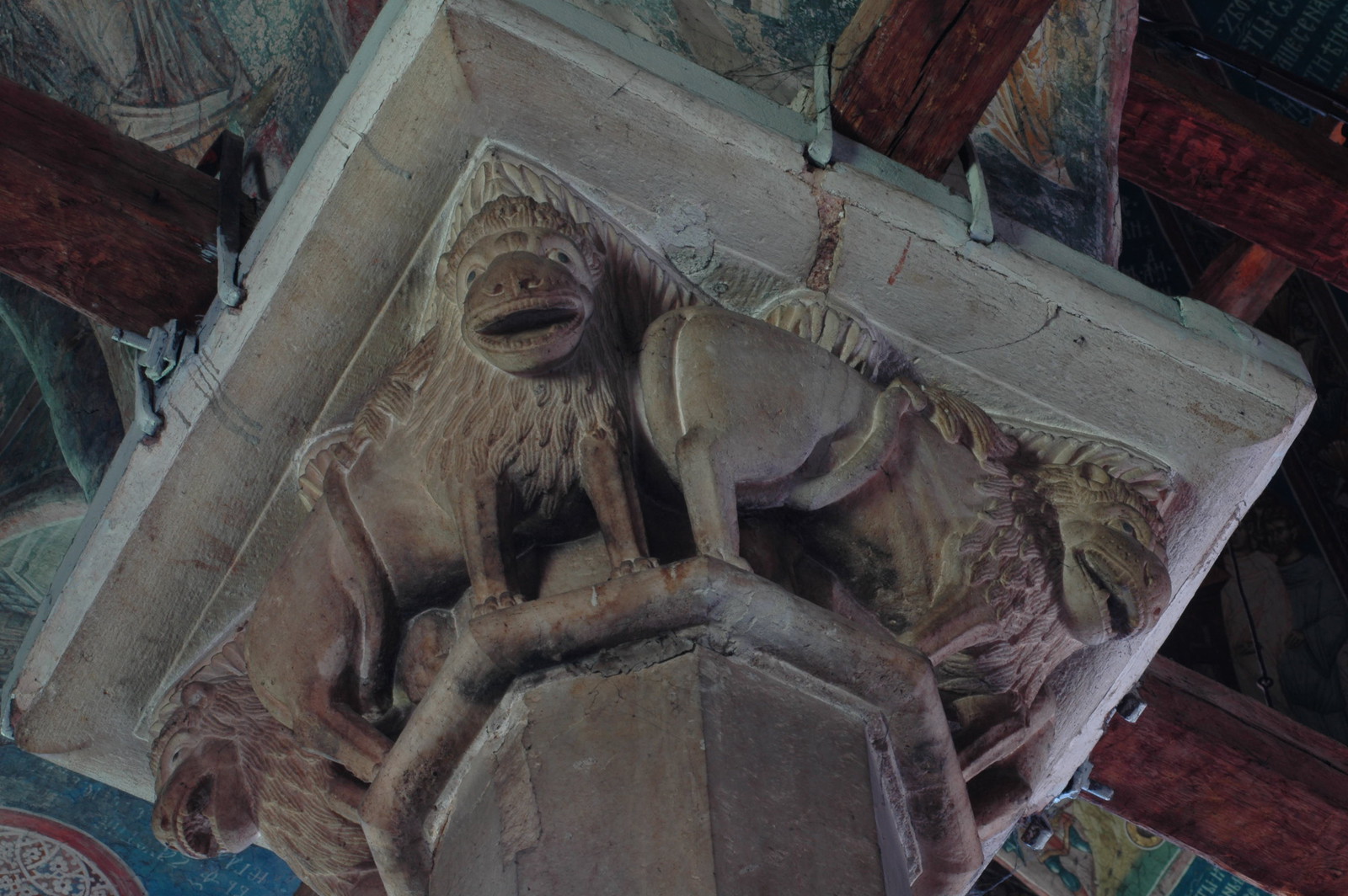 Lions at the narthex column capital 13