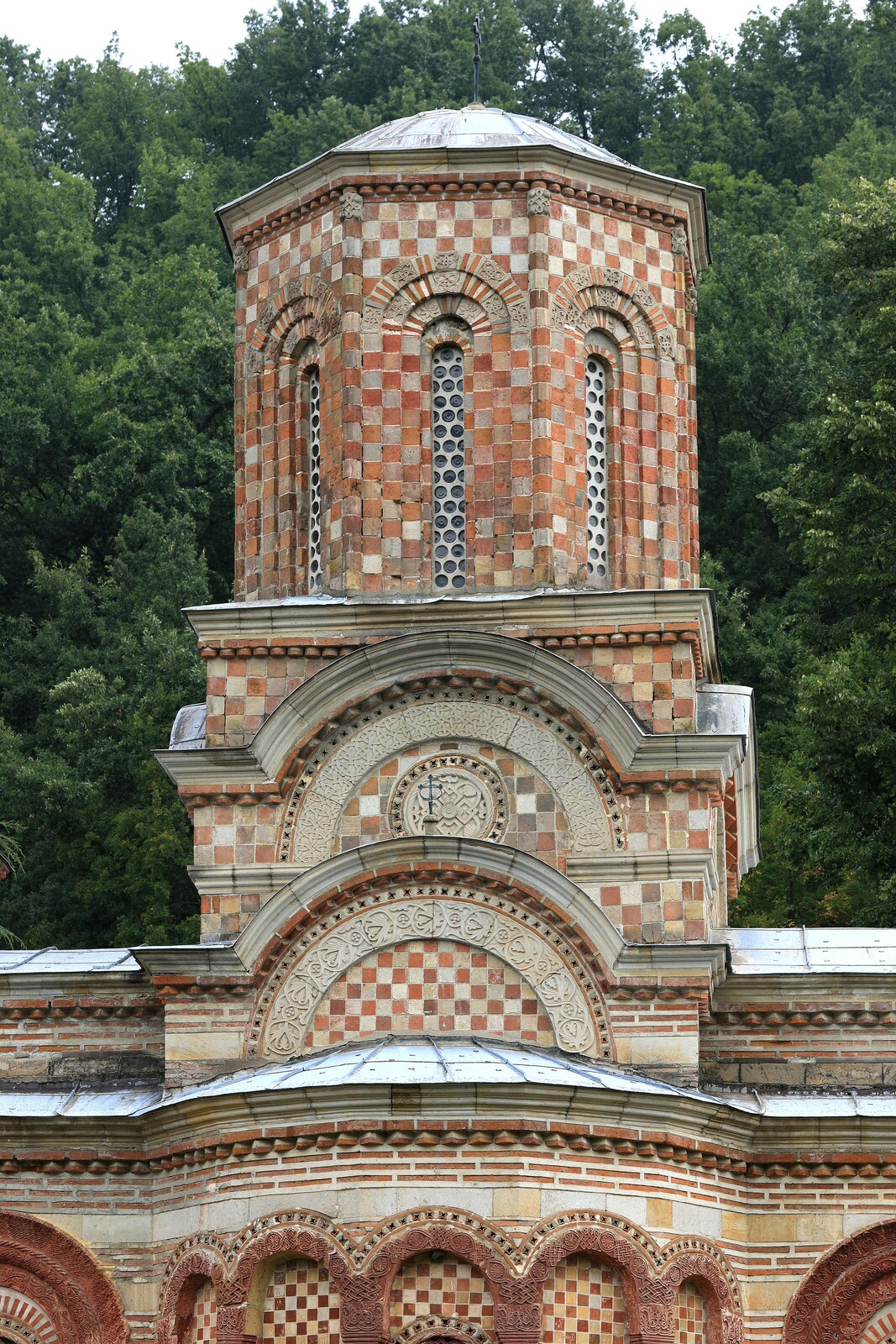 Главна купола цркве