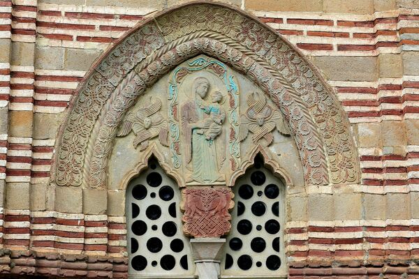 Bifora on the South Wall of the Narthex, detail