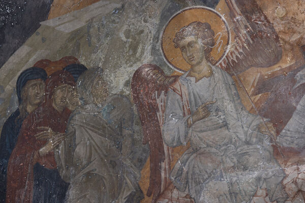 Myrrh-bearing women at the tomb of Christ, detail