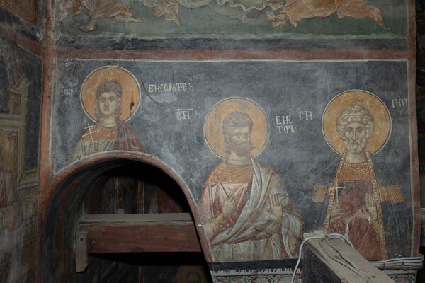 St. Vincent, Victor and Mina