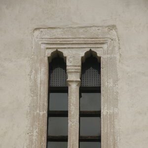 Mullioned window (bifora) on the southern chapel