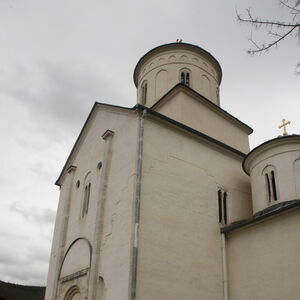 Exonarthex and southern chapel, southeast wiew