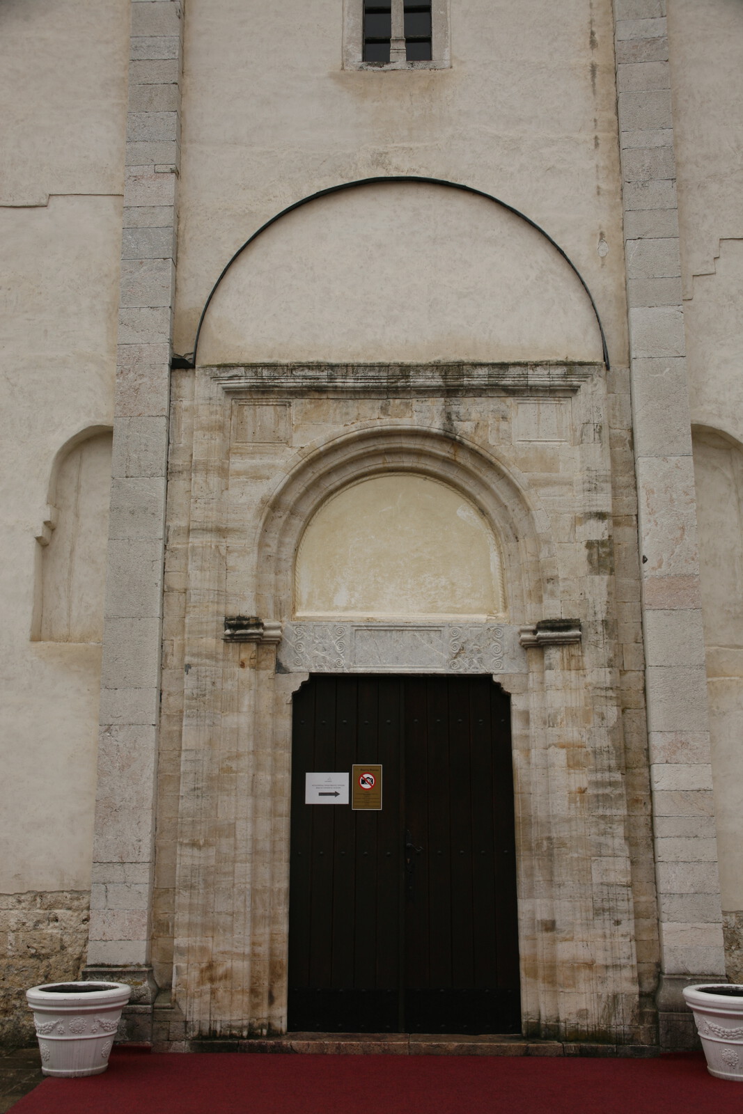 Western church portal