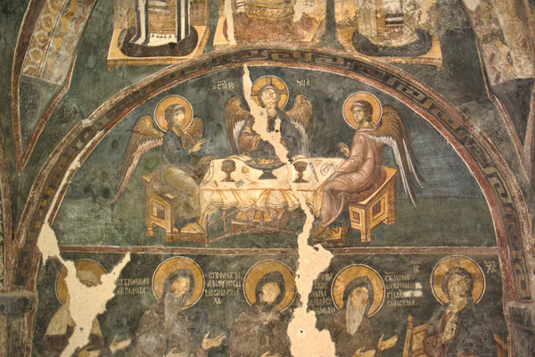 Chapel's south wall: Nemanyic procession and Holy Trinity