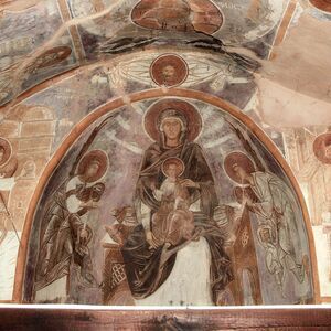 Conch of the apse and the east wall of the sancturay