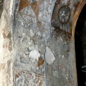 Ornaments, entrance between narthex and naos, north side