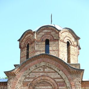 Southern tympanum and the main dome