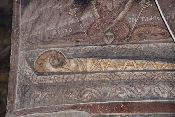 Above You on the throne, below in the tomb, detail