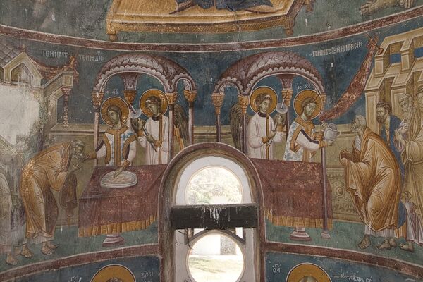 Communion of the Apostles, detail