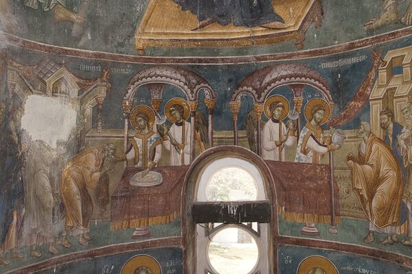 Communion of the Apostles, detail