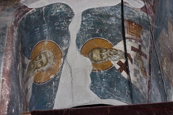 St. Macarius of Jerusalem and Clement of Rome