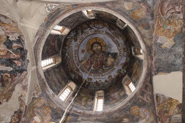 View of the dome painting