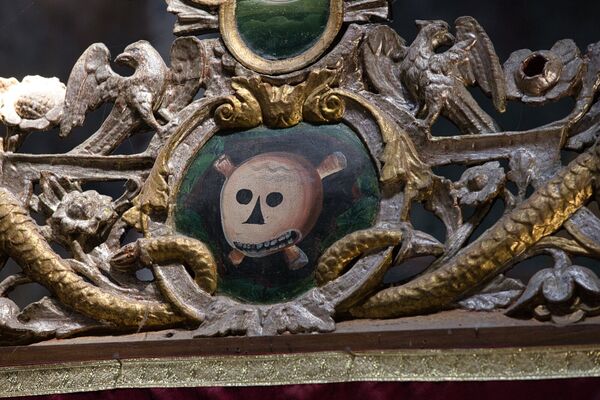 Cross with the image of the Crucifixion of Christ, detail
