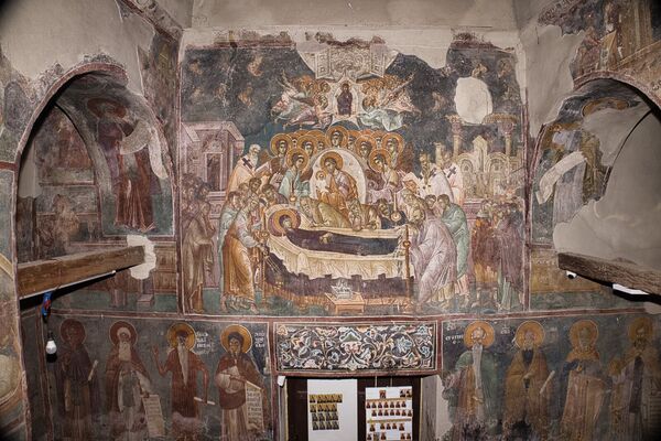 Painting of the western wall of the nave