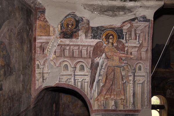Annunciation, detail