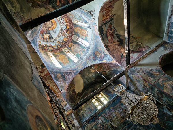 Dome and sub-dome space