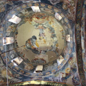 View of the dome and pendentives
