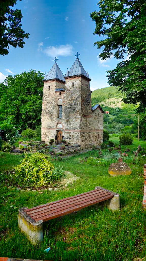 Donaj Kamenica church
