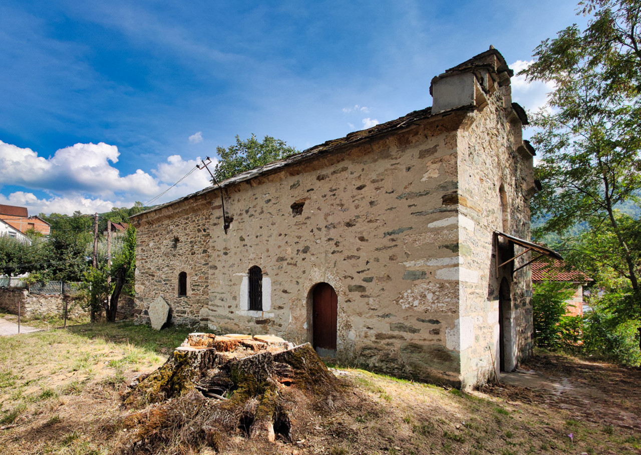 Mušnikovo, Apostles Peter and Paul church