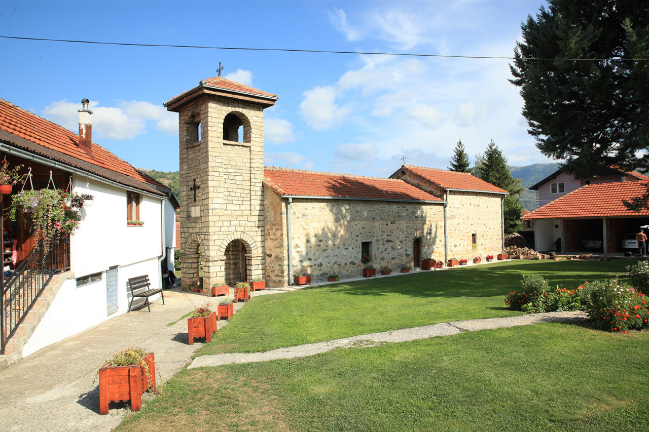 St Nicholas, Štrpce